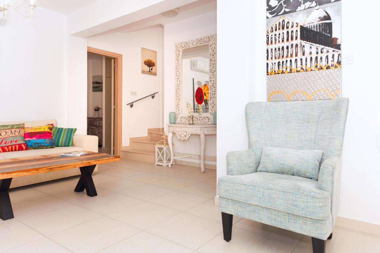 Villa Katherine - Nissi Beach Area 아이아 나파 외부 사진